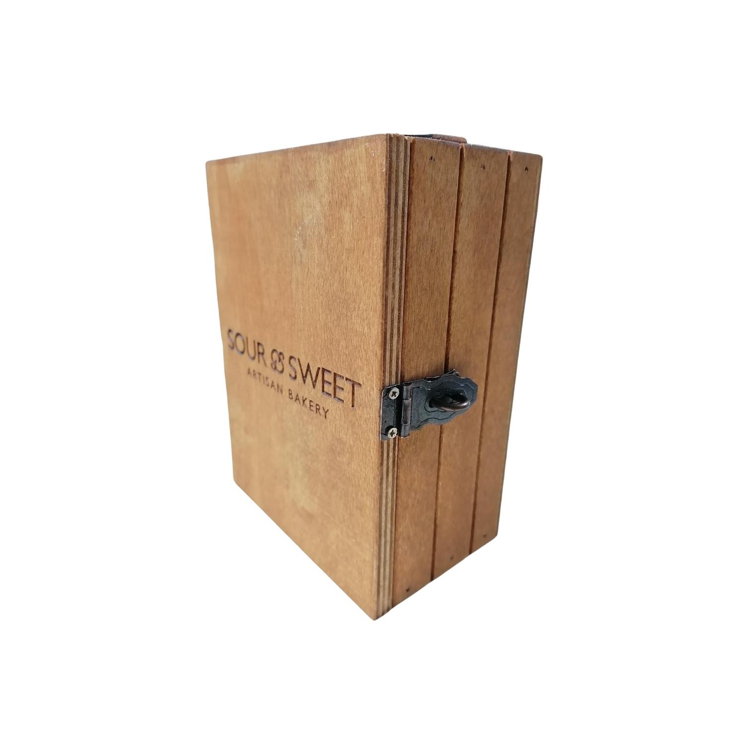 Dikey Tipbox Bahşiş Kutusu 18cm Yükseklik 12cm Genişlik 8cm Derinlik